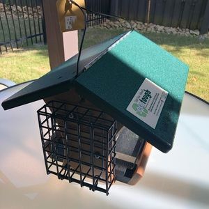 Wild Birds Unlimited birdhouse